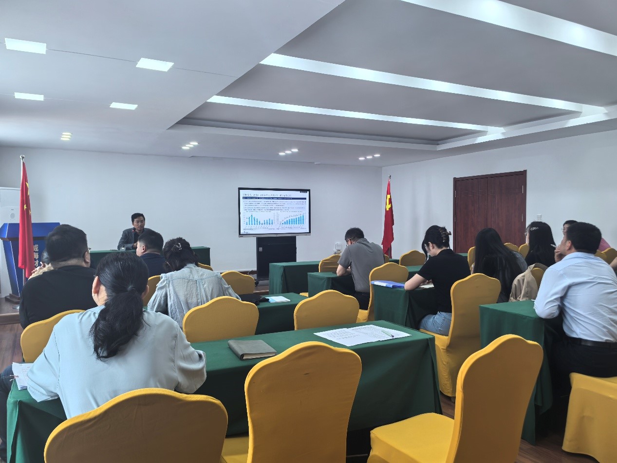 1748588692169025813.jpg 2.jpg