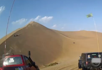 33歲網紅沙漠越野時翻車身亡！“車輛出事前曾遭碰撞”，官方介入核查