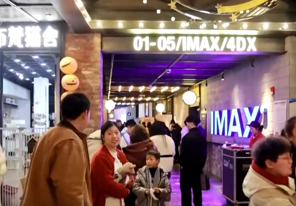 電影市場持續“沸騰” 從“新”出發中國故事揚帆出海