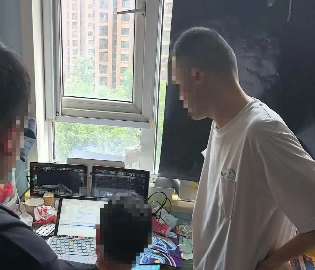 1.7萬個僵尸號狂發(fā)引流廣告，網(wǎng)警出手