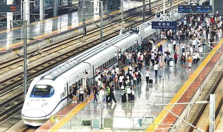 鐵路暑運創歷史同期新高