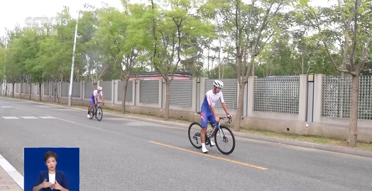 街頭“騎行”變“暴騎” 如何平衡騎行中的鍛煉與安全？