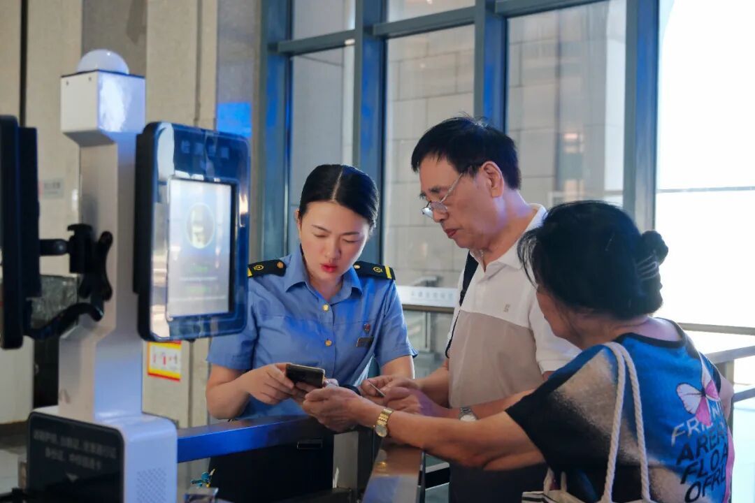 鐵路迎返程高峰！這些路線目前余票充足