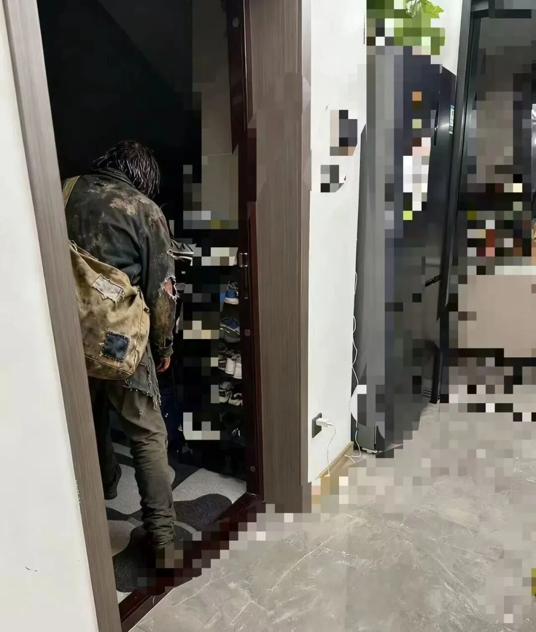 “用AI流浪漢騙老公”走紅，網(wǎng)友：真的不好笑