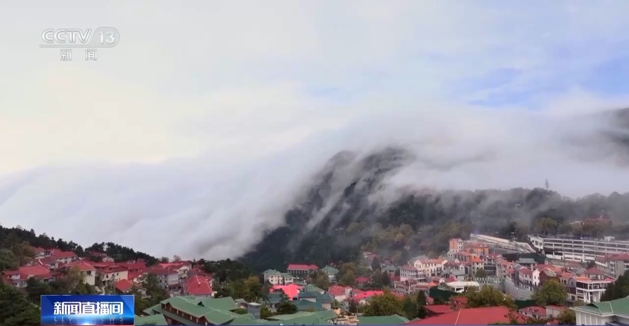 廬山三天內氣溫驟降20℃ 山上三日“過三季”