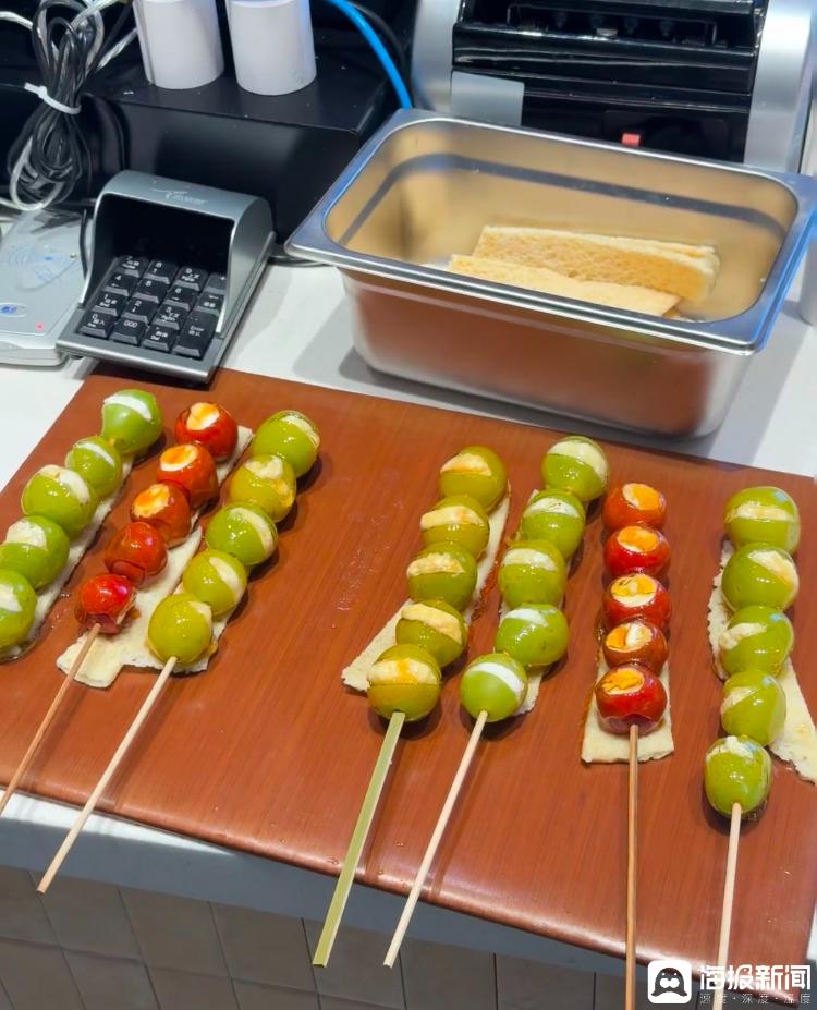 網紅零食奶皮子糖葫蘆價格飆漲:從5元到98元