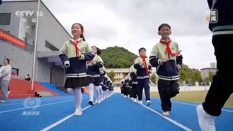 娃放春秋假 爸媽不在家?看各地“花式托管”接住焦慮