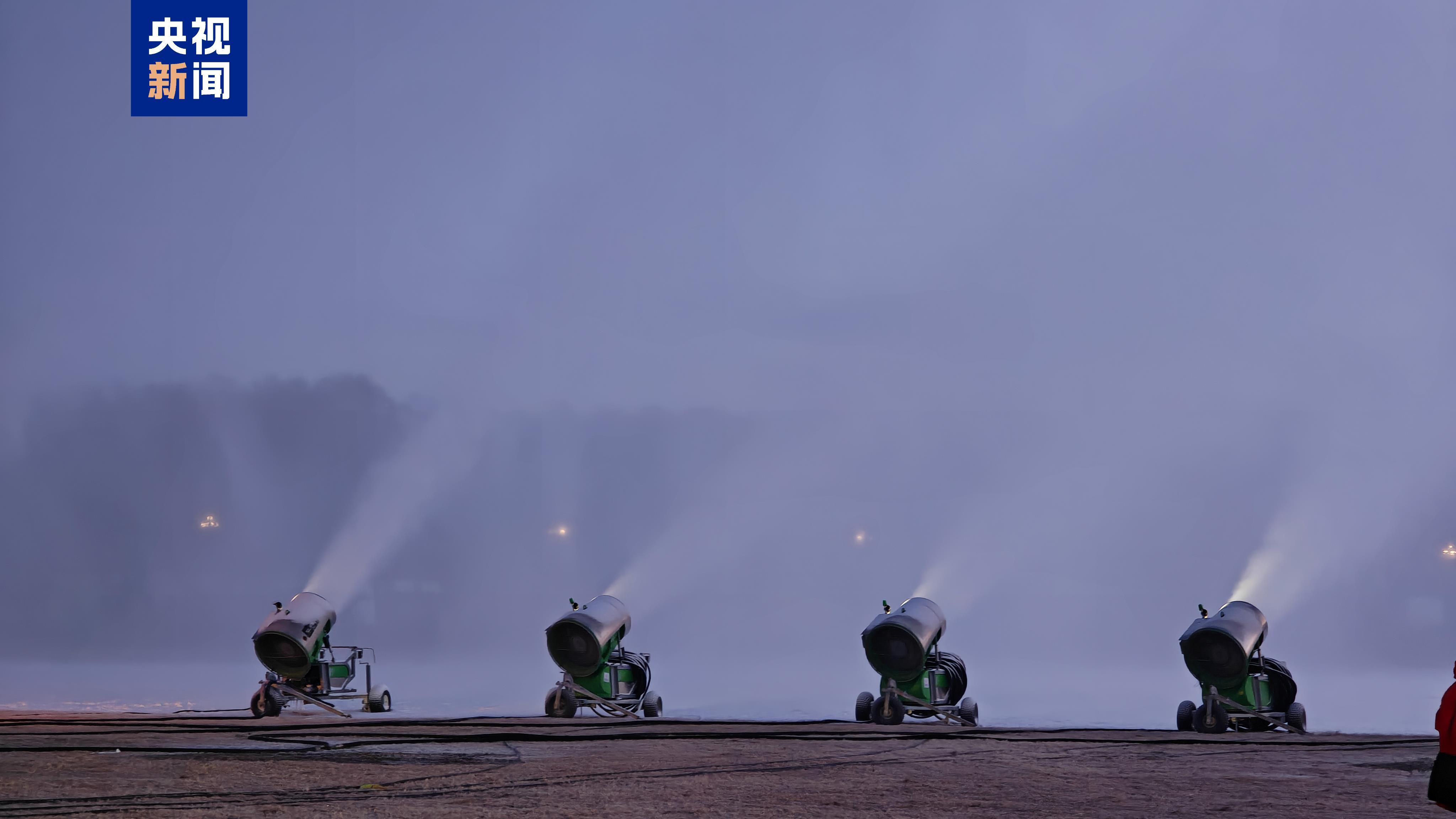 哈爾濱太陽島雪博會制雪啟動 邁入實體景觀雕琢環節