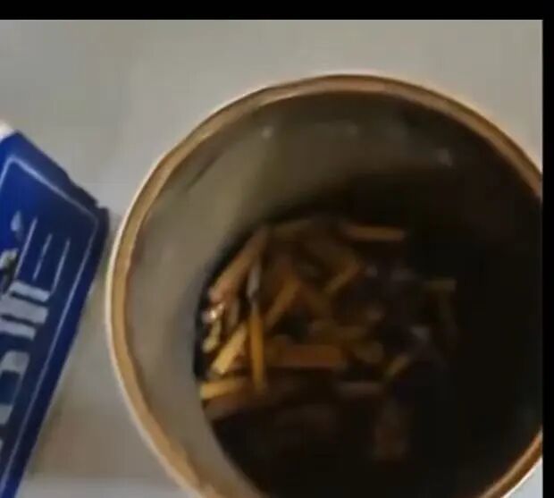 抽煙護工,被辭退!